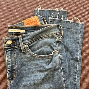 Levi jeans